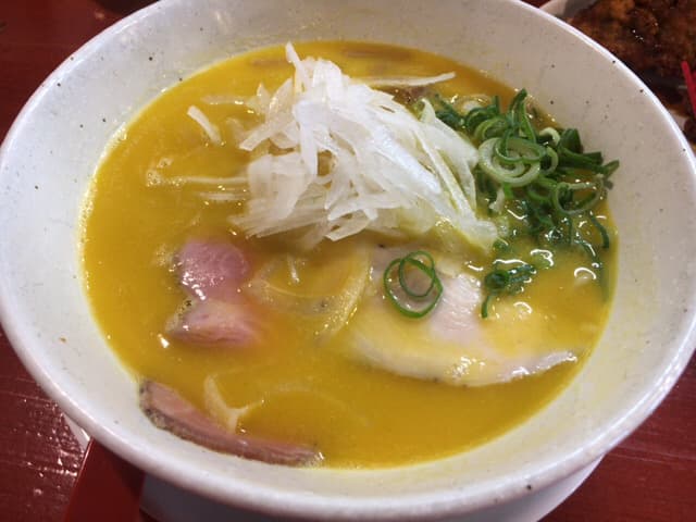 鶏そば専門店 らーめんえびす - 濃厚鶏白湯