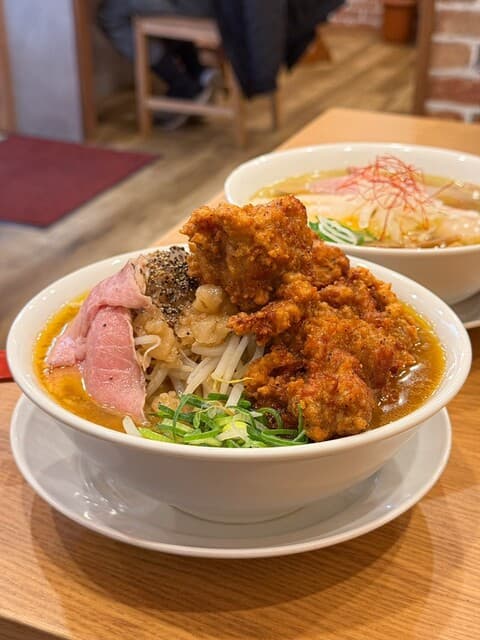 鶏そば・から揚げ専門店らーめんえびす -
