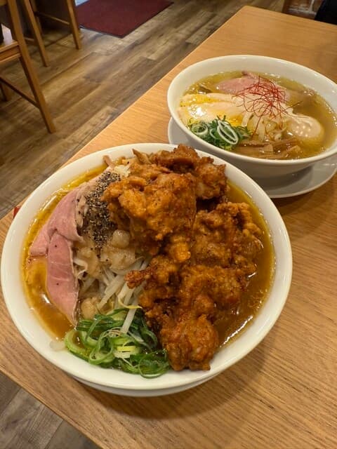 鶏そば・から揚げ専門店らーめんえびす -
