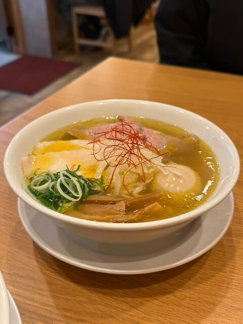 鶏そば・から揚げ専門店らーめんえびす -