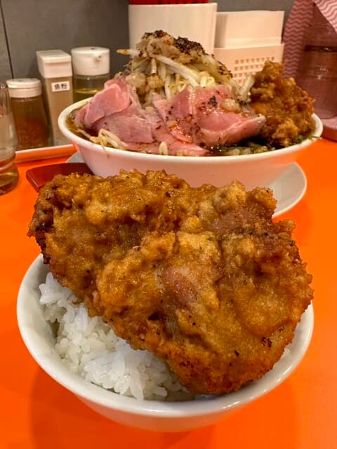 鶏そば・から揚げ専門店らーめんえびす -