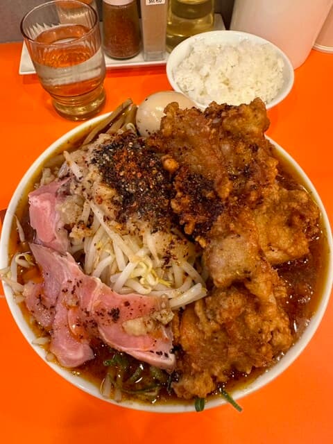 鶏そば・から揚げ専門店らーめんえびす -