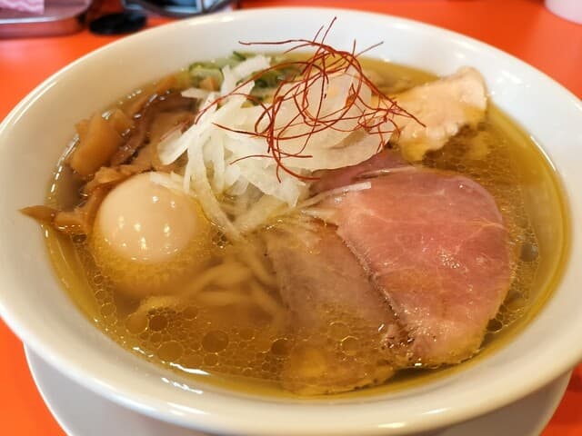 鶏そば・から揚げ専門店らーめんえびす -
