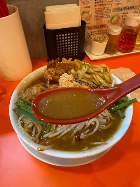 鶏そば・から揚げ専門店らーめんえびす -