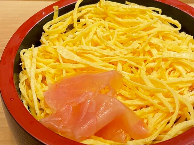 すし善 - ちらし