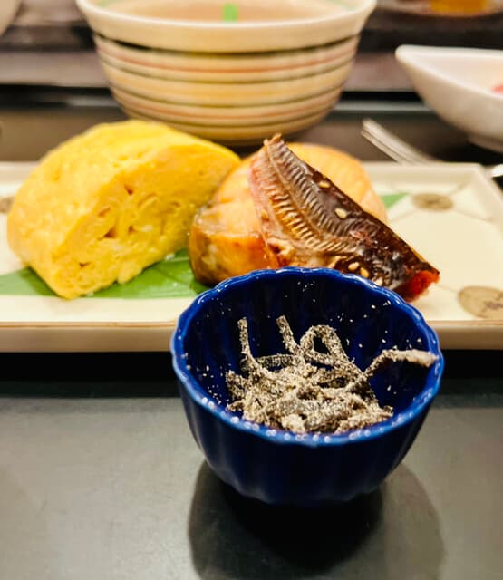 螢 - ◎塩昆布やだし巻き卵は美味い。