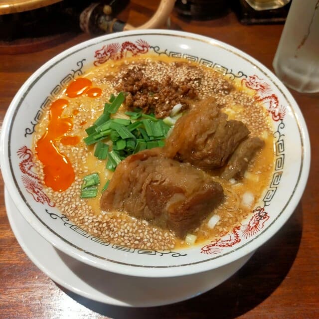 六傳屋 -