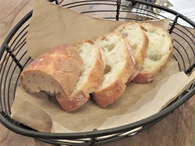 RISTORANTE Co.N.Te - 自家製石窯パン