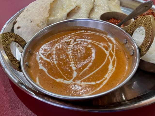 インド料理レストラン＆バー アルシー - エビカレー　※超激辛