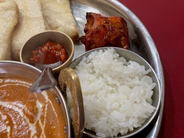 インド料理レストラン＆バー アルシー - ライス＆チキンティッカ