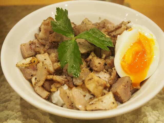 なにわ 麺次郎 - あぶりちゃー丼セット