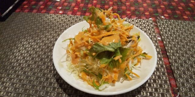 インド・タイ料理 さくら - サラダ
