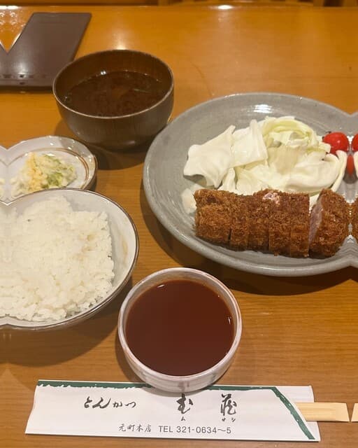 とんかつ武蔵 - ロースカツ定食