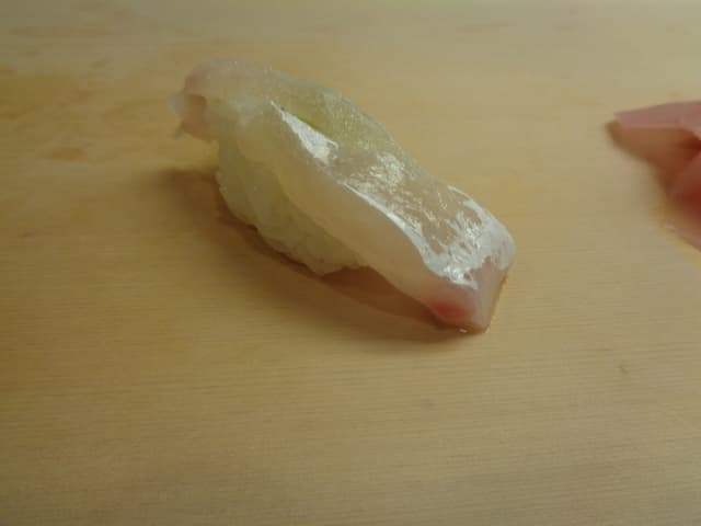 鮓廣嶋 - 鯛砂ズリ