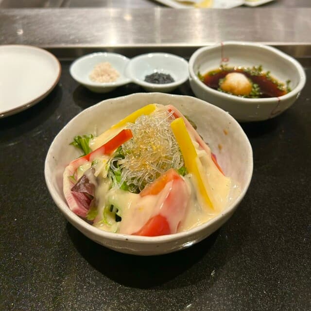 神戸牛ステーキ鉄板焼 雪月花 - 季節のサラダ