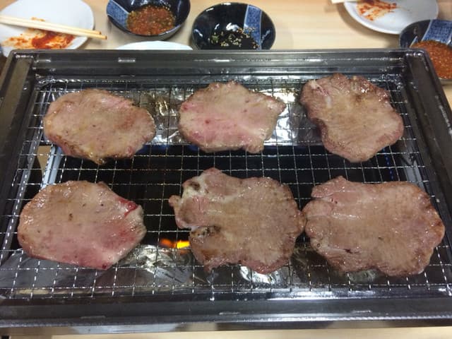 なかや - タン