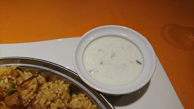HALAL & VEGGIE Restaurant ポンテロッソ -
