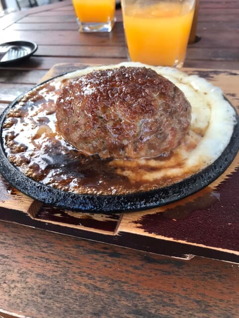 PE LONCHO - ハンバーグ♪