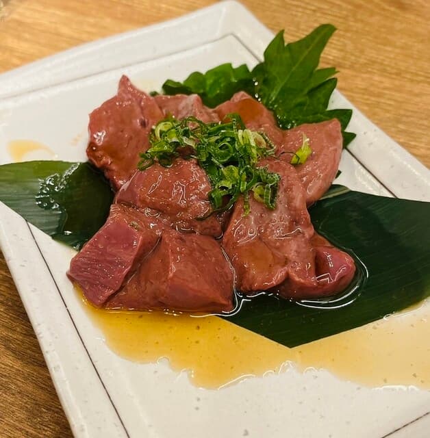 浜焼き きばる - 殆ど、生レバー刺