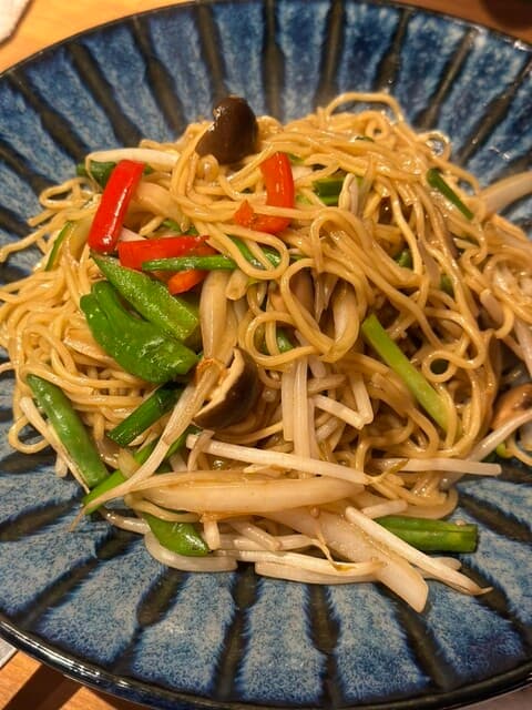 中華バル 藍天 - 上海風焼きそば