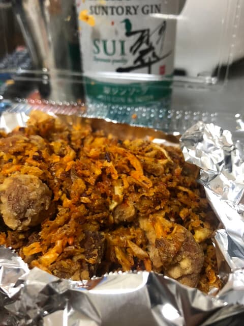 中華バル 藍天 - 唐揚げ特製スパイスかけ