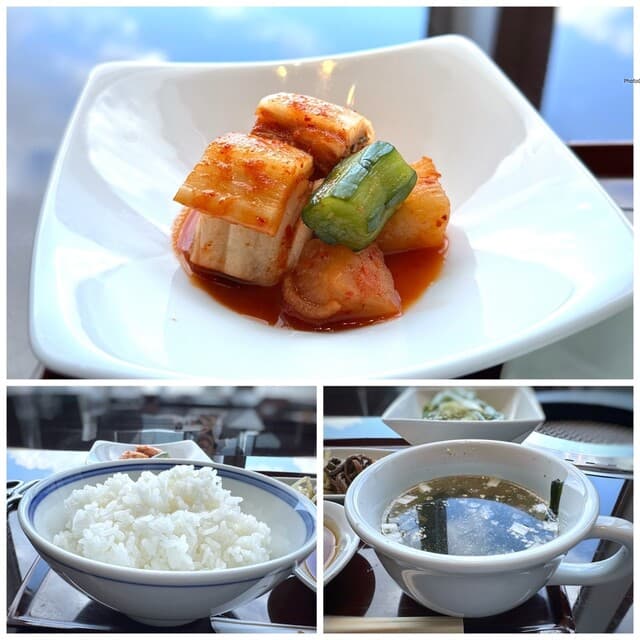 叙々苑 - ◆キムチとカクテキは、ご飯のおともに最適。♪ ◆ワカメスープもいいお味。 ◆ご飯もツヤツヤ。