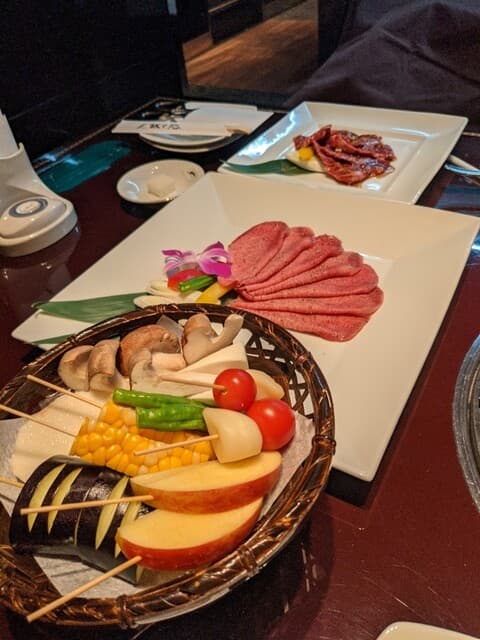 叙々苑 - タン2人前、野菜盛り合わせ、ハラミ