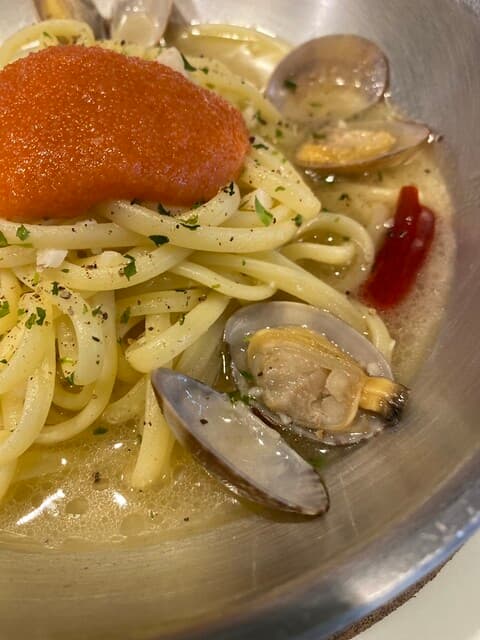 めんたいこ生パスタの店 マルゲッタ - あさりも風味が効いてます