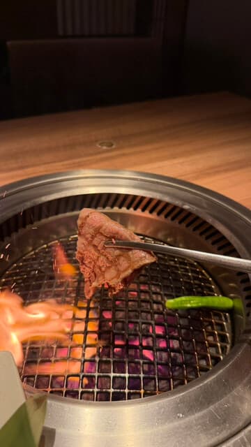 炭火焼肉 石垣庵 -