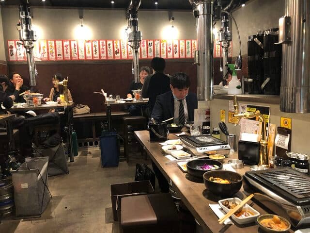 焼肉ホルモンジンギスカン酒場 れもん -