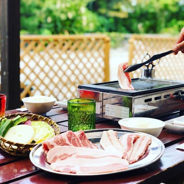 琉球焼肉NAKAMA - テラスでの焼肉は最高です