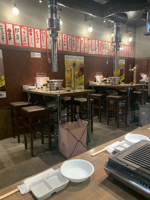 焼肉ホルモンジンギスカン酒場 れもん -