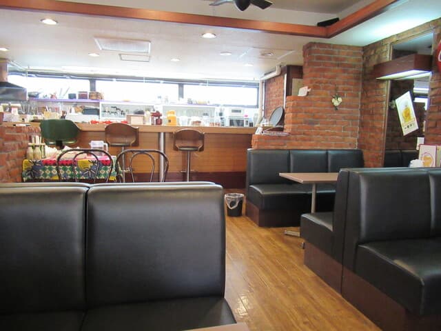 CAFE PETIT -
