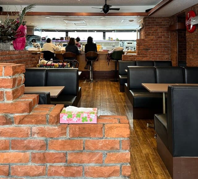 CAFE PETIT -