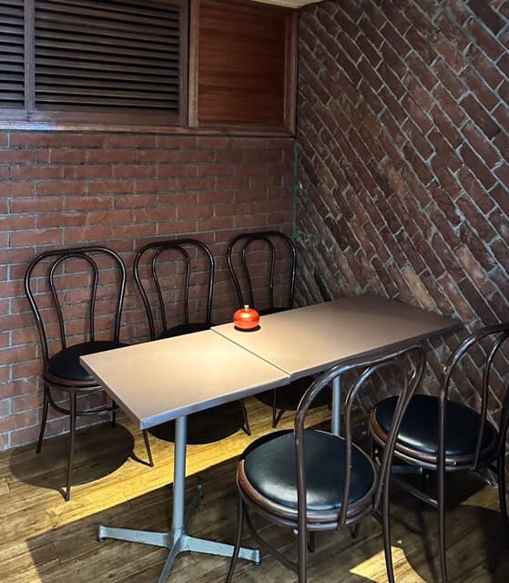 CAFE PETIT -