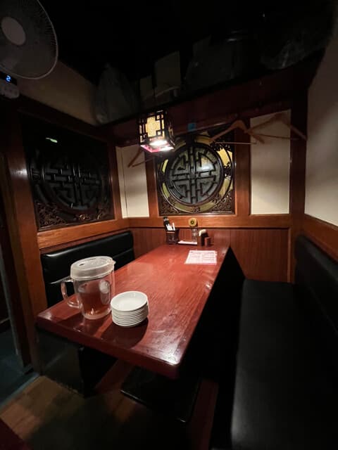 四川料理 秋 - 店内