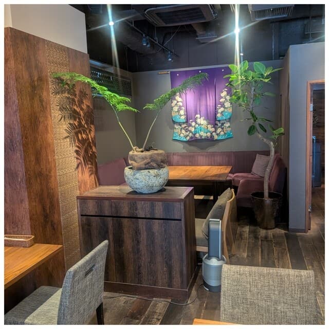 銀座2丁目ミタスカフェ -