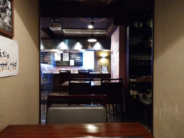 鉄板処 めぐろ -