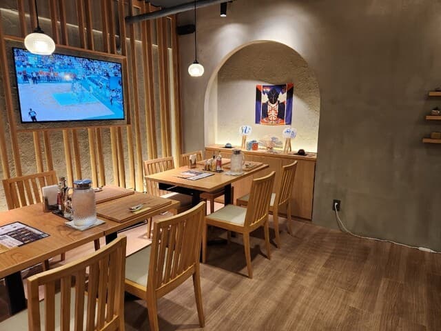 MENDOKORO TOMO Premium - 店舗内観