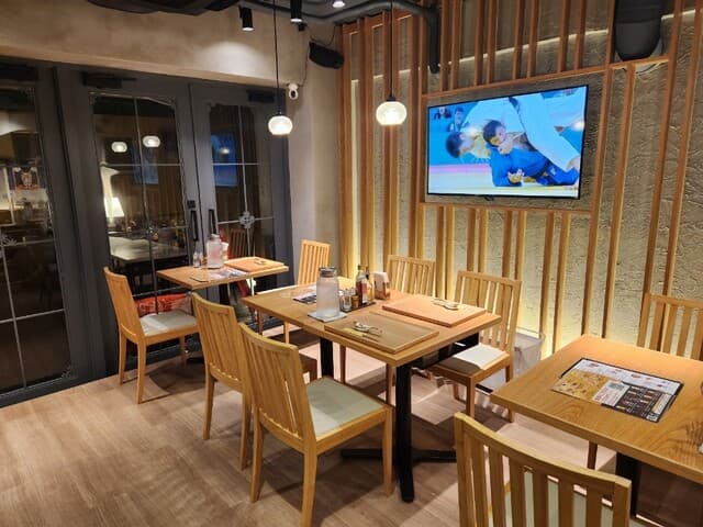 MENDOKORO TOMO Premium - 店舗内観