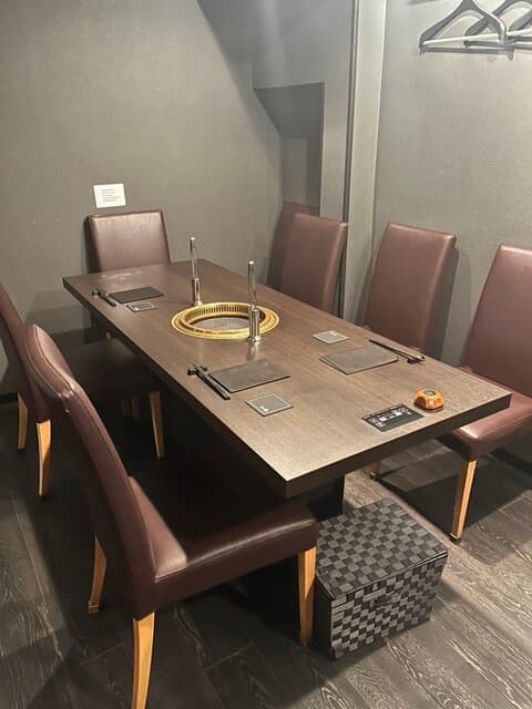 六本木 にくる -