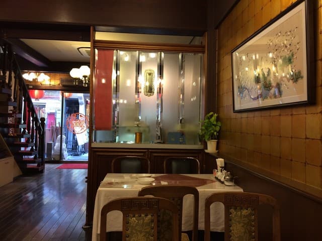 順海閣 - 店内