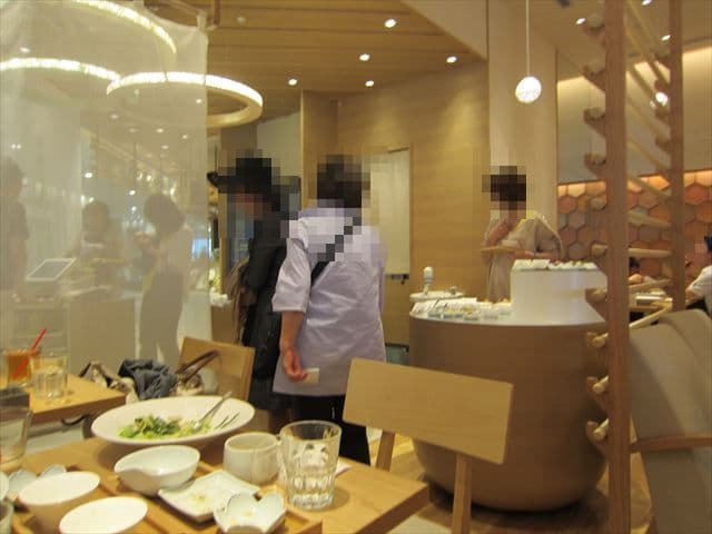めん、色いろ。いつでも、おやつ。 -
