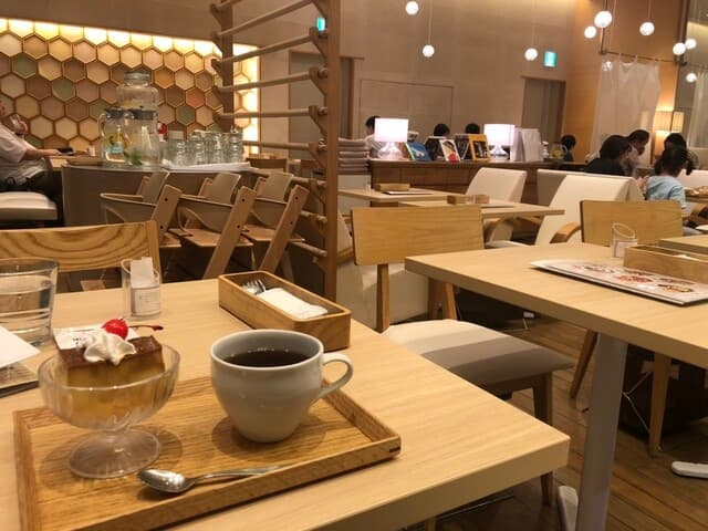 めん、色いろ。いつでも、おやつ。 -