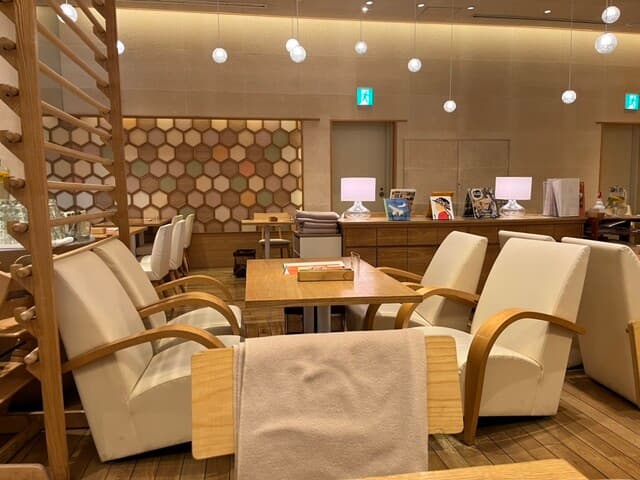 めん、色いろ。いつでも、おやつ。 -