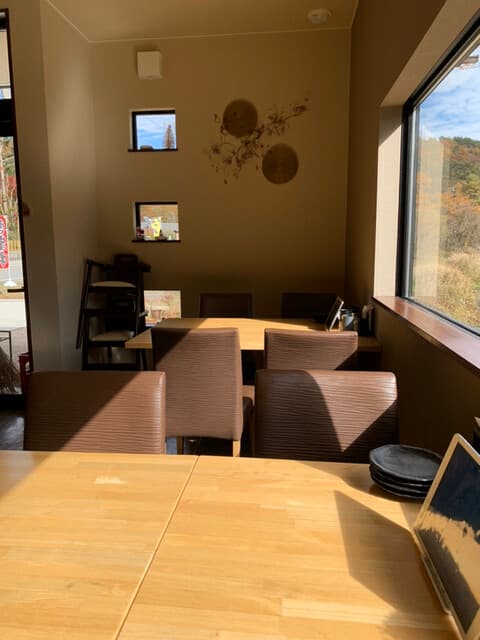 山海居 - 店内