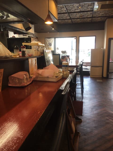 鶏そば専門店 らーめんえびす - 店内
