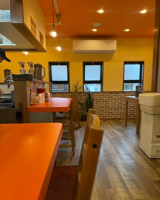 鶏そば・から揚げ専門店らーめんえびす -