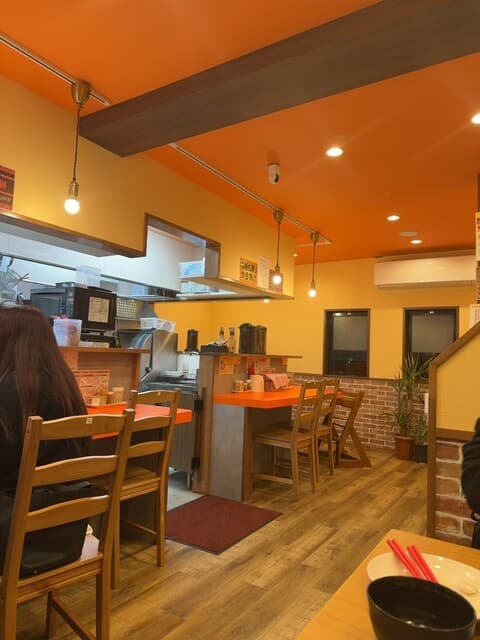 鶏そば・から揚げ専門店らーめんえびす -
