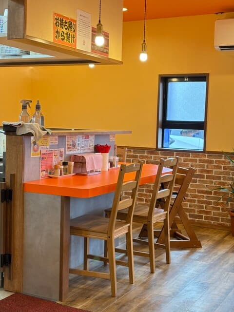 鶏そば・から揚げ専門店らーめんえびす -
